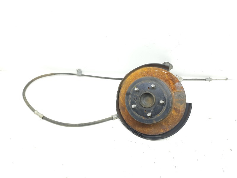 Кулак поворотный задний правый