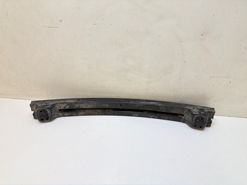 Усилитель заднего бампера