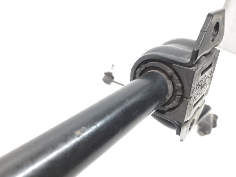 Стабилизатор передний