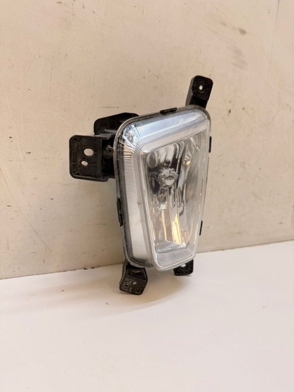 Фара противотуманная