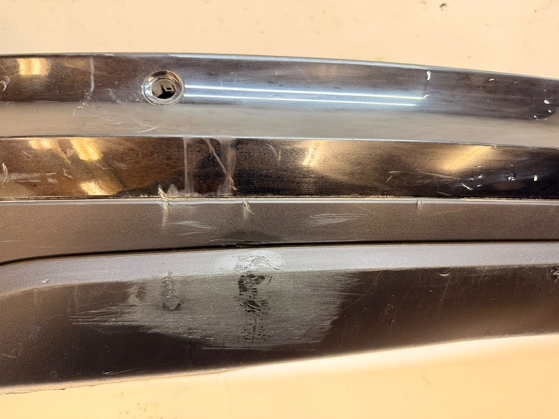 Бампер задний