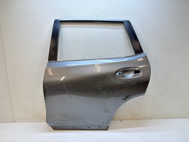 Дверь задняя левая