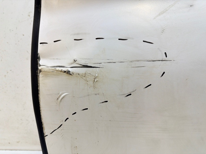 Дверь задняя левая