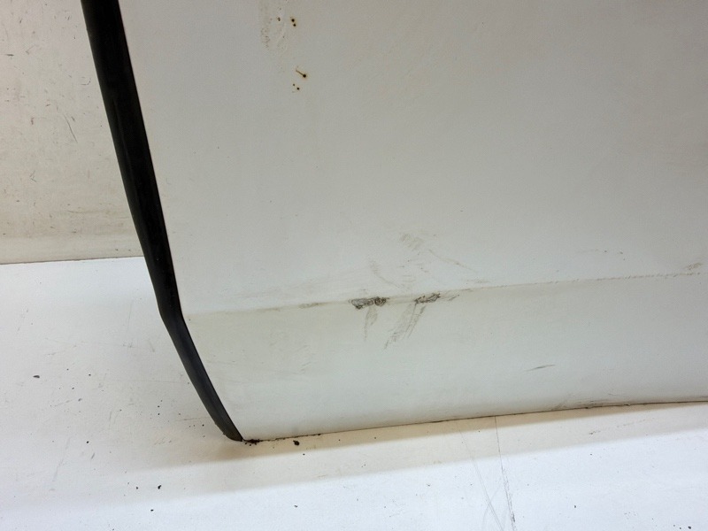 Дверь задняя левая