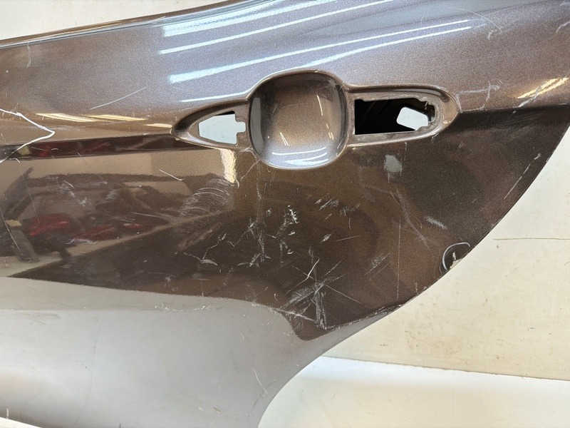 Дверь задняя левая