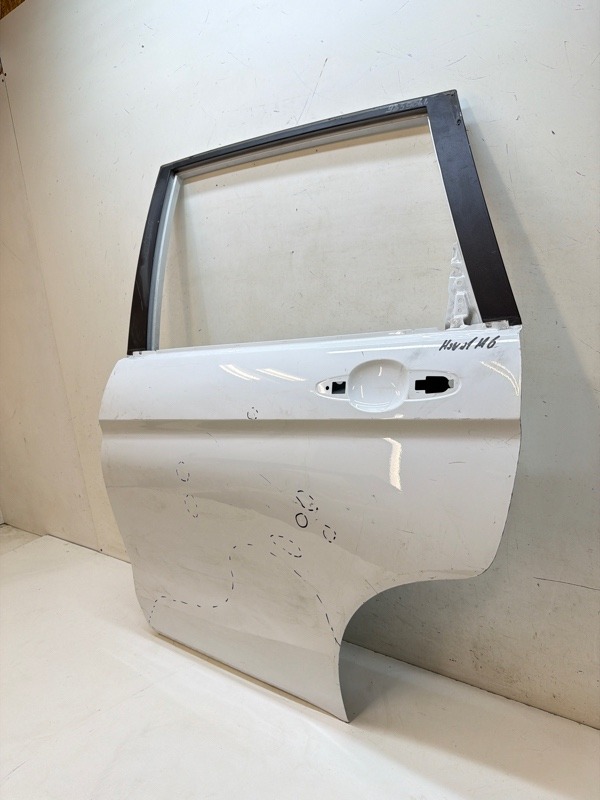Дверь задняя левая