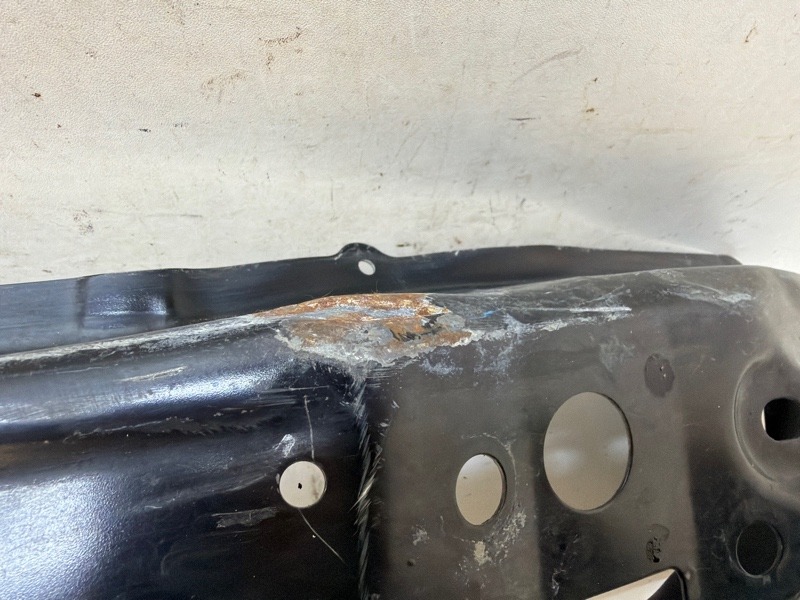 Усилитель переднего бампера