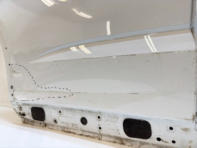 Дверь задняя правая