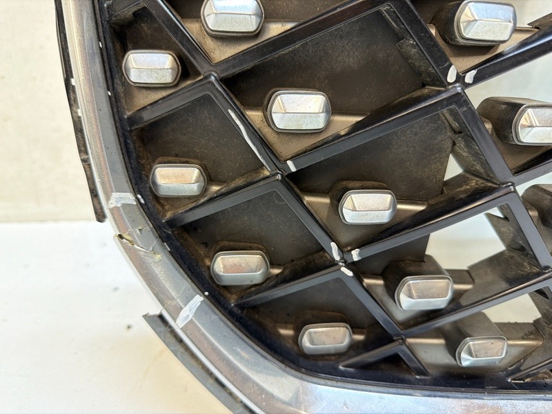 Решетка радиатора