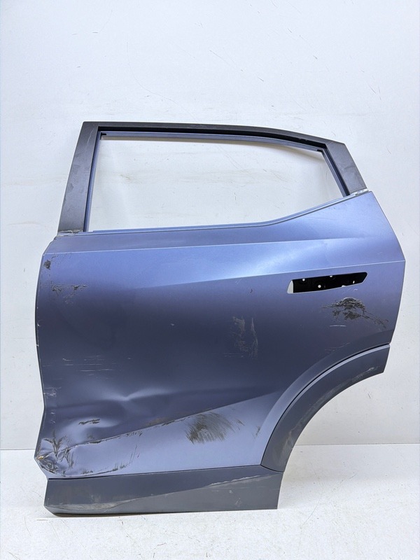 Дверь задняя левая