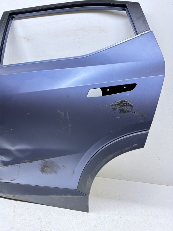 Дверь задняя левая