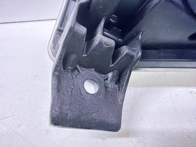 Фара противотуманная правая