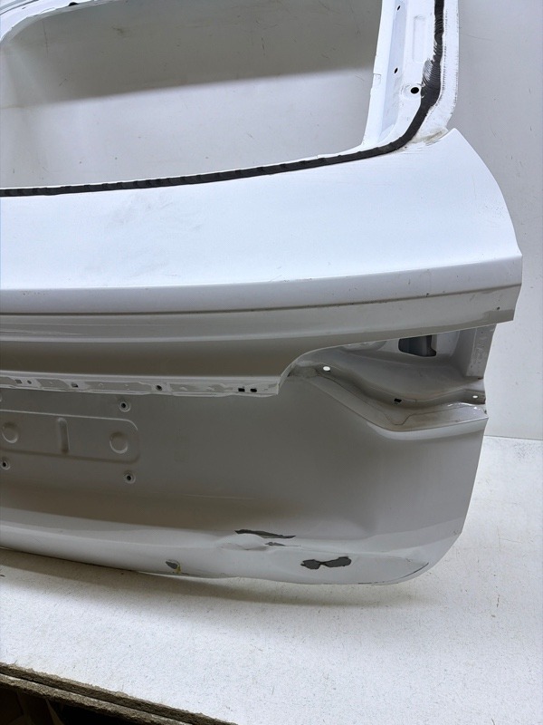 Крышка багажника