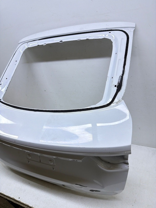 Крышка багажника