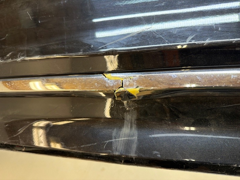 Бампер задний