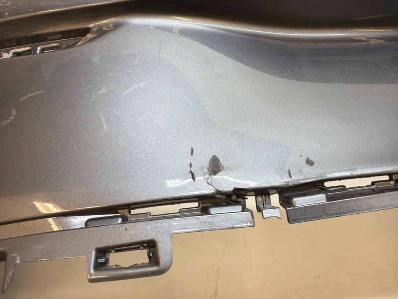 Бампер задний