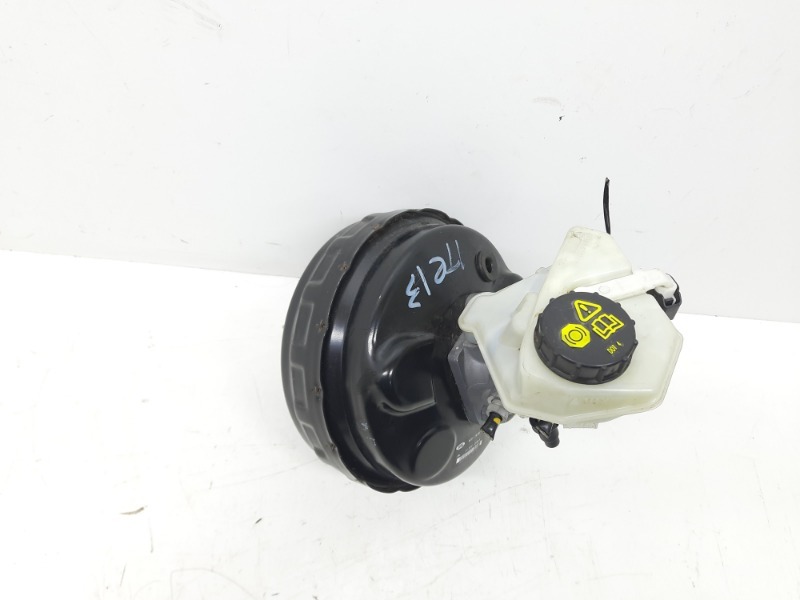 Усилитель тормозов вакуумный