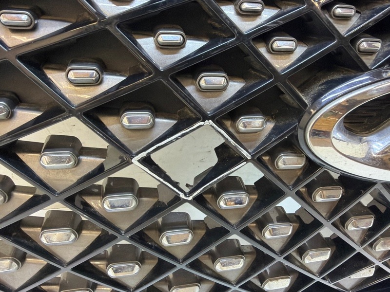 Решетка радиатора