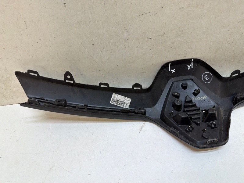 Решетка радиатора