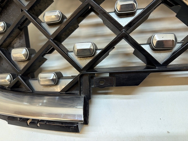 Решетка радиатора