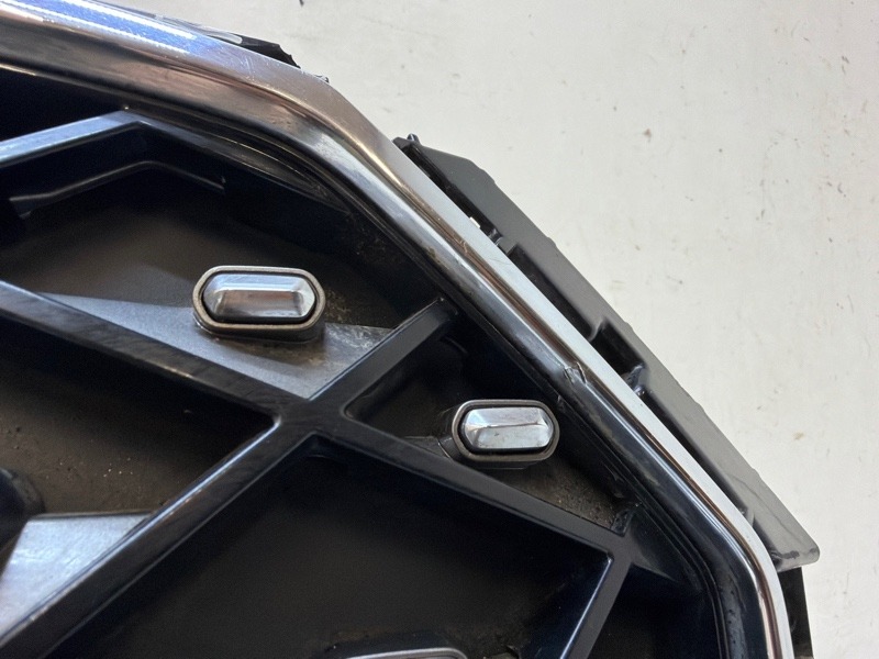 Решетка радиатора