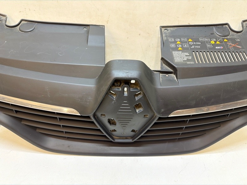 Решетка радиатора