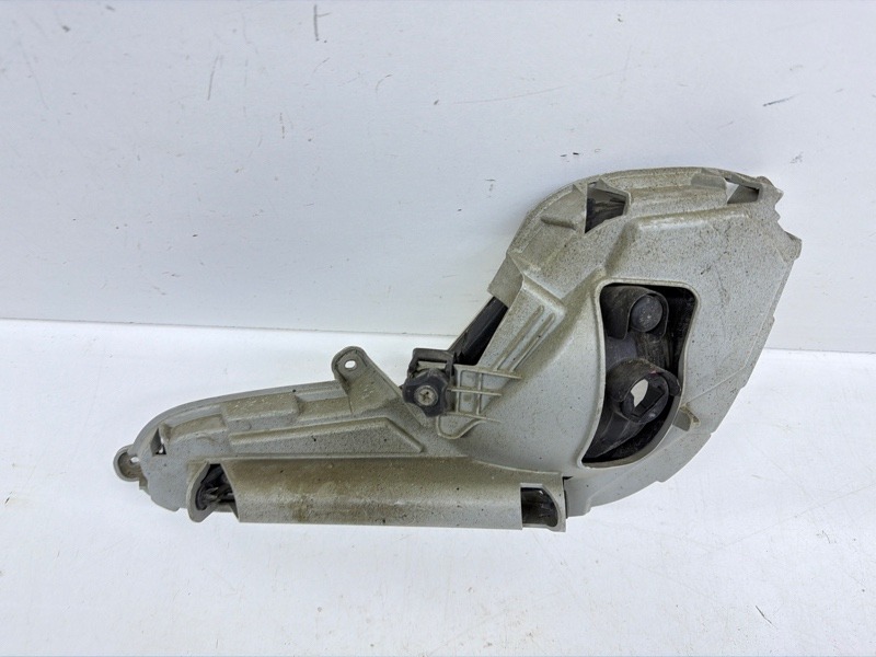 Фара противотуманная правая