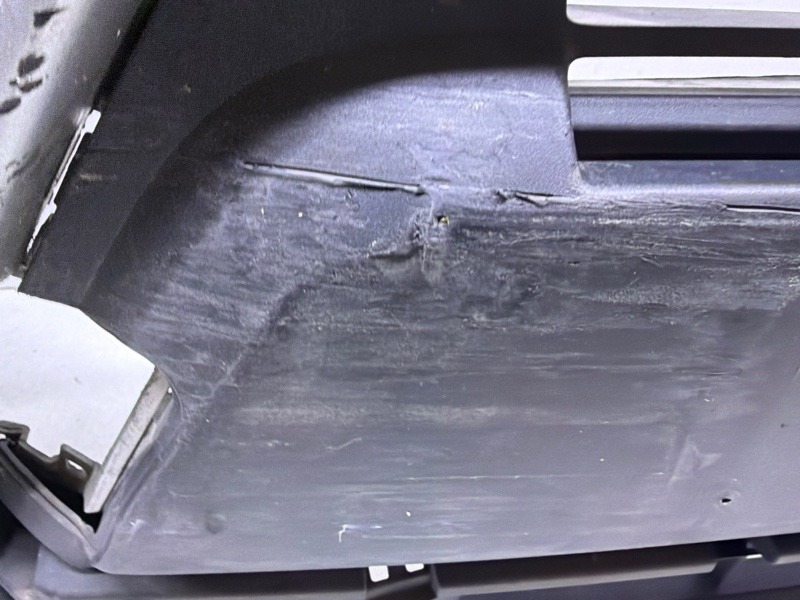 Бампер передний