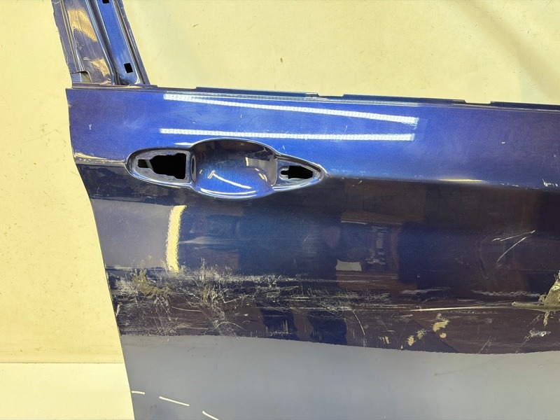 Дверь передняя правая