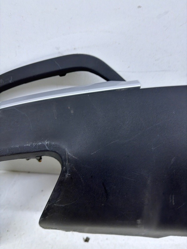 Спойлер заднего бампера