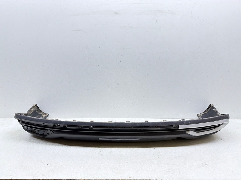 Спойлер заднего бампера