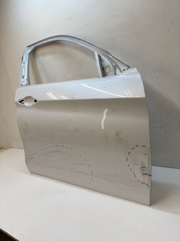 Дверь передняя правая