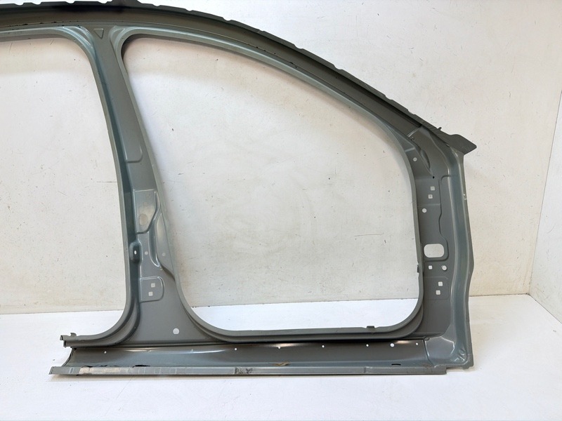 Кузовной элемент