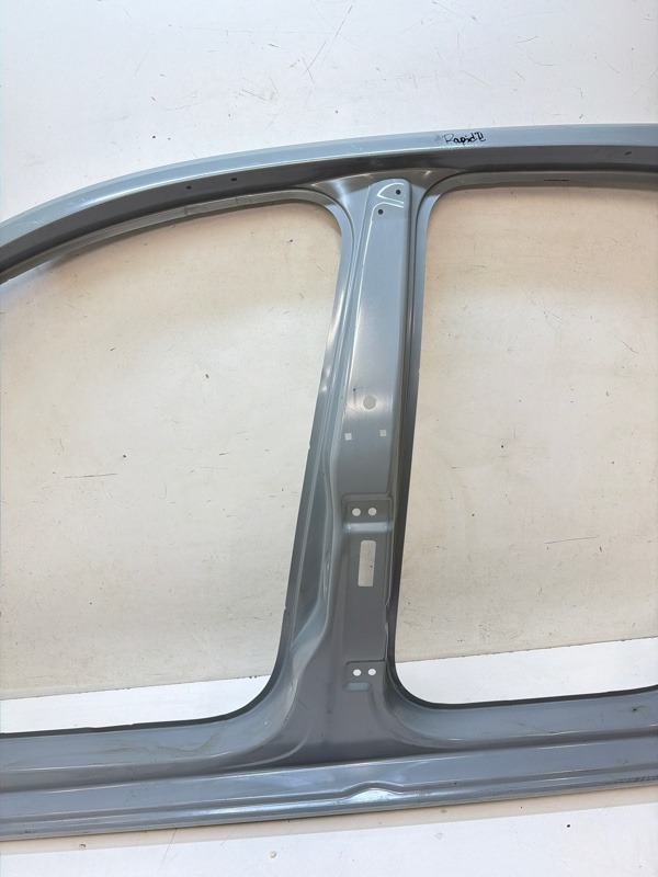 Кузовной элемент