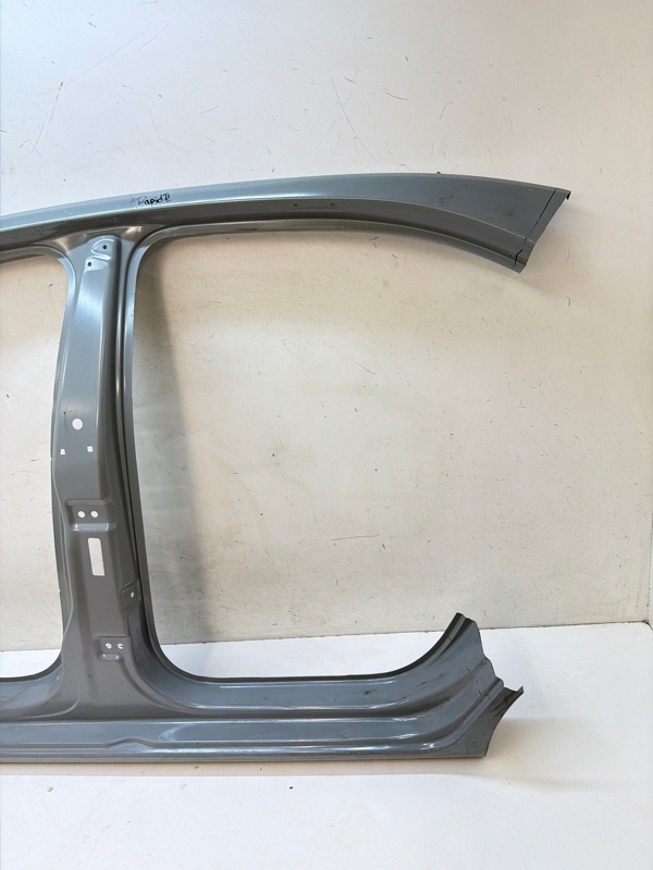 Кузовной элемент