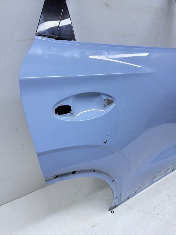 Дверь задняя правая