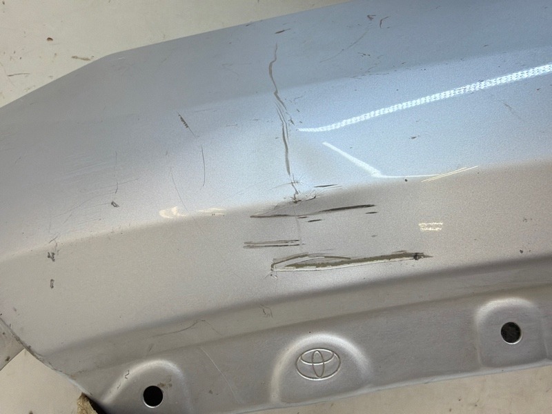 Крыло переднее левое