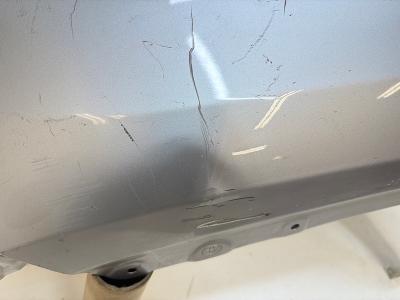 Крыло переднее левое