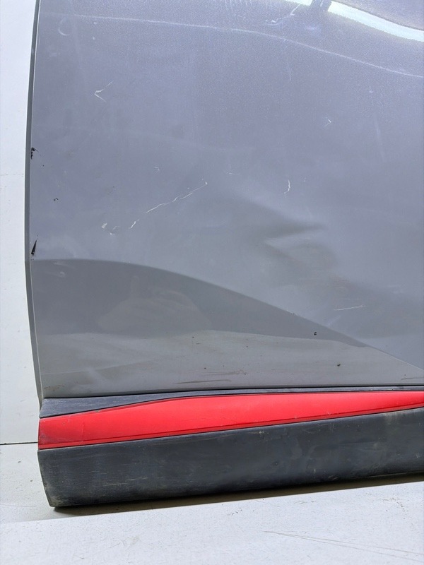 Дверь задняя левая