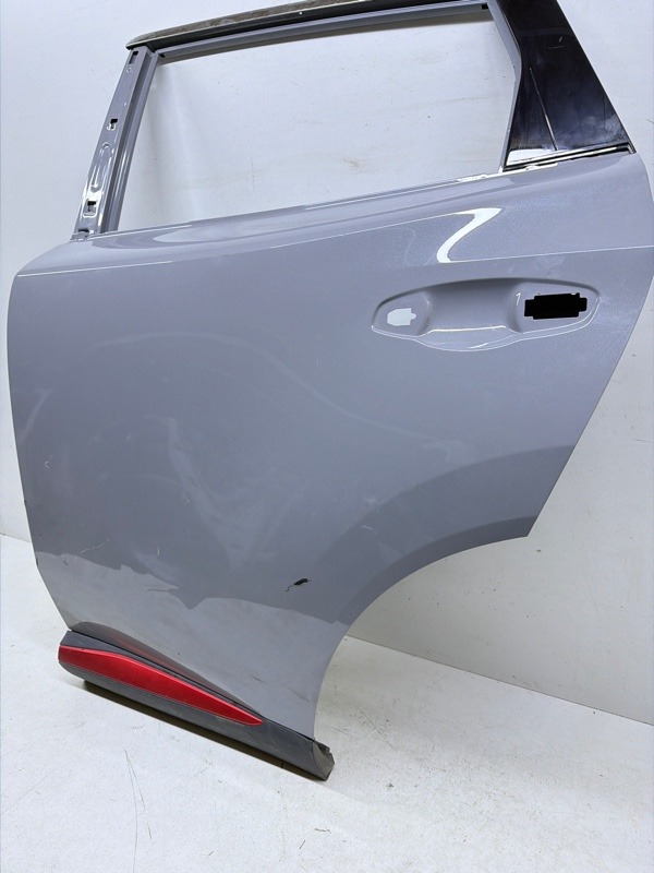 Дверь задняя левая