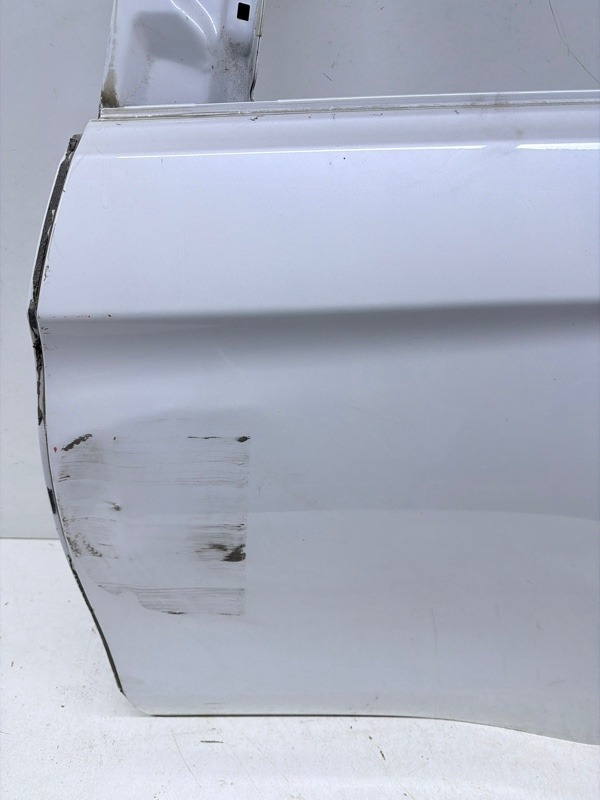 Дверь задняя левая