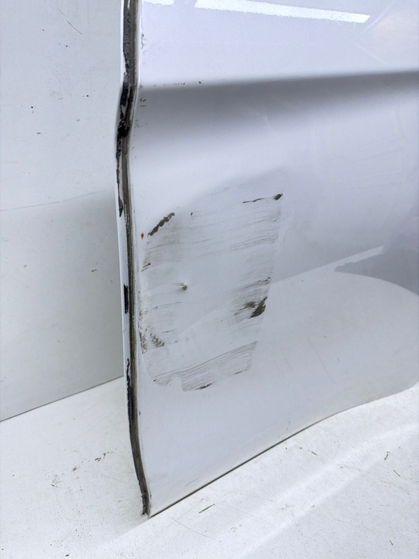 Дверь задняя левая