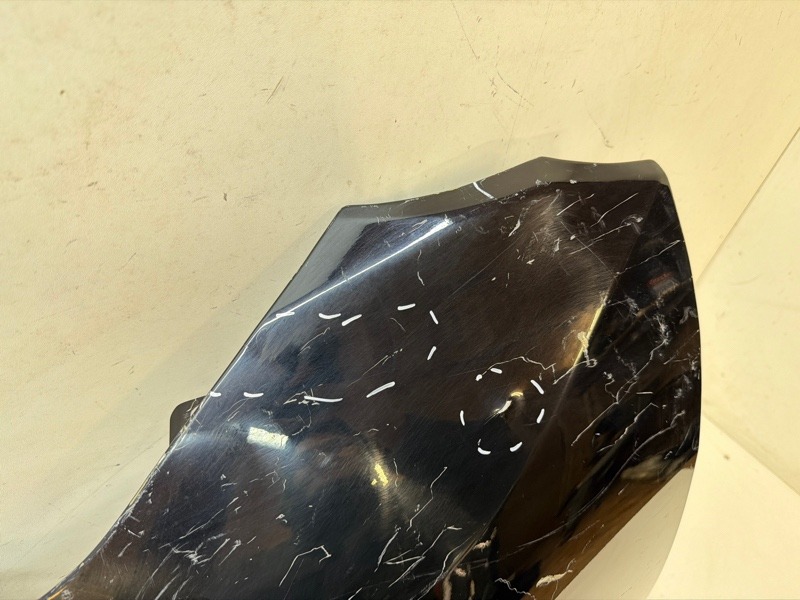 Крыло переднее левое