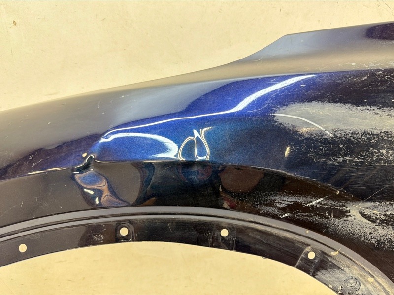 Крыло переднее левое