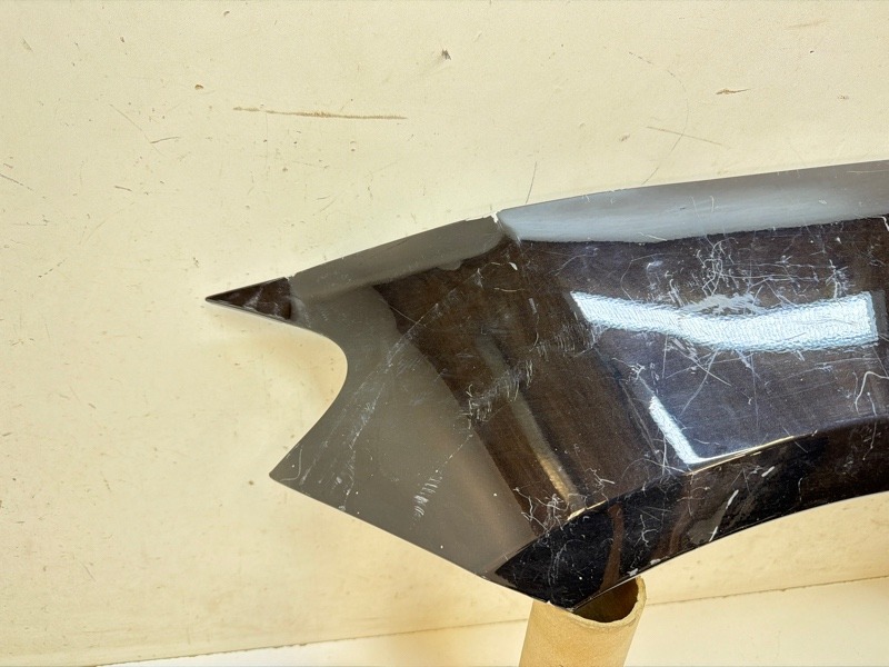 Крыло переднее левое