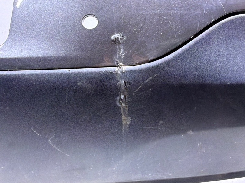 Бампер задний