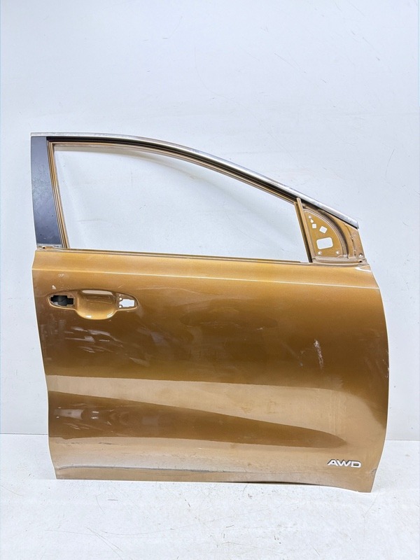 Дверь передняя правая