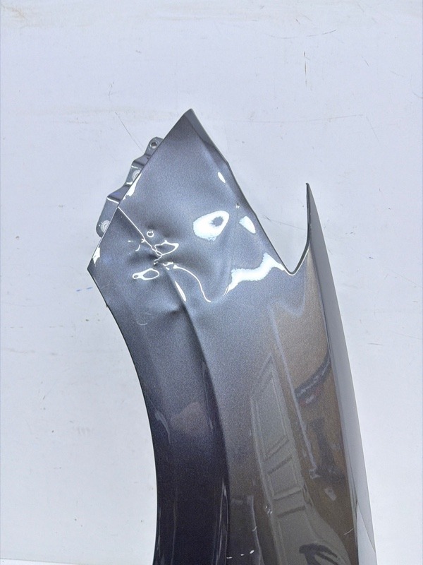 Крыло переднее левое