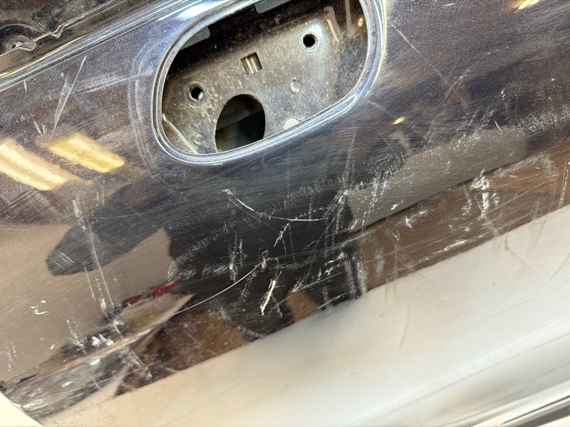 Дверь передняя левая