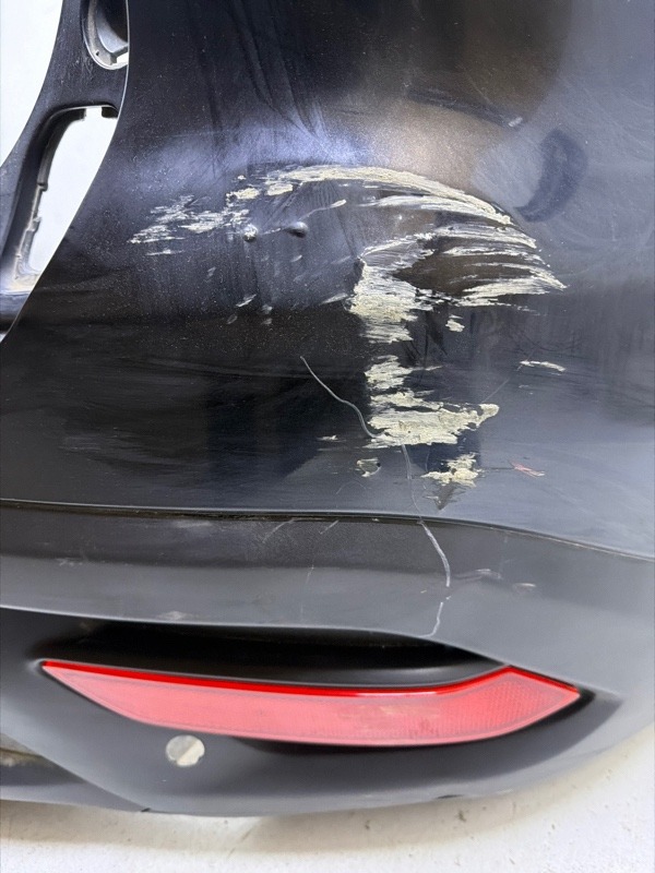 Бампер задний